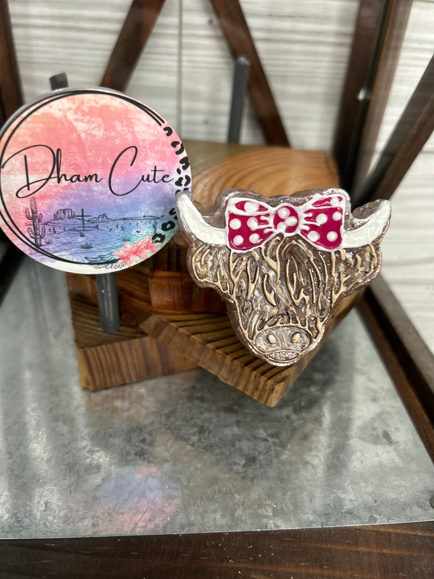 Mini Highland cow ( vent clip)